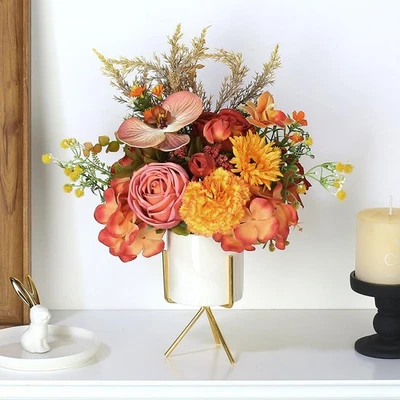 Arreglo Flor Clavel Naranja Artificial y Orquídea en Cerámica Blanca Va... Foto 1 de 4