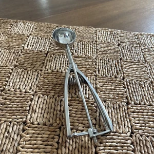 Pampered Chef Cookie Dough Scoop Size 1.75”  Wide Stainless Steel 18/8 - Picture 1 of 15