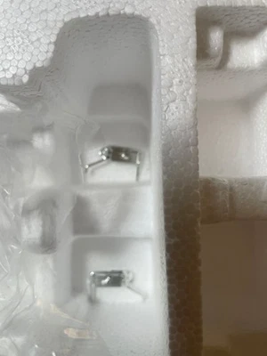 First gear Garbage Truck Mack Terrapro Refuse Truck  Side Loader BROKEN W/ Carts - Image 1 of 4