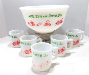Vintage Tom and Jerry Hazel Atlas Set Milk Glass 5 Mugs 1 Punch Bowl Christmas - Picture 1 of 12
