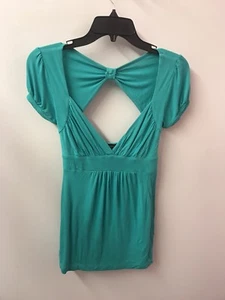 Twenty One S Green Knit Top Short Sleeve Cut Out Back Sexy Shirt - Picture 1 of 4