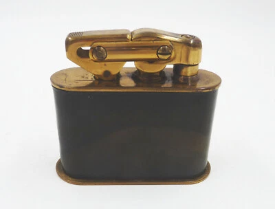 Antikes Karl Wieden Benzin Petrolium Feuerzeug Messing und Leder Sammlerstück - Bild 1 von 4