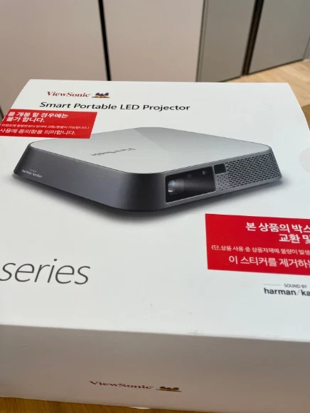 ViewSonic Color Beam M2e FHD Beam Projector Mini Beam Camping Portable - Image 1 of 2