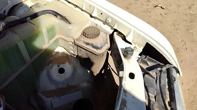 2005 - 2010 年克莱斯勒 300 动力转向液遥控水库油箱 Oem 2.7 升 — 第 1/4 张图片