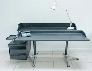 Vintage Executive Desk by Bruce Burdick For Herman Miller 1980's - Picture 1 of 24