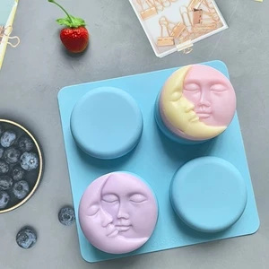 Sonne und Mond Silikon Seifenform oder Kerzenform für 4 Seifen oder 4 Kerzen - Bild 1 von 9