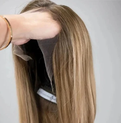 Peluca corta recta Bob Ombre marrón y rubia 13x4 frente de encaje cabello humano Foto 1 de 4