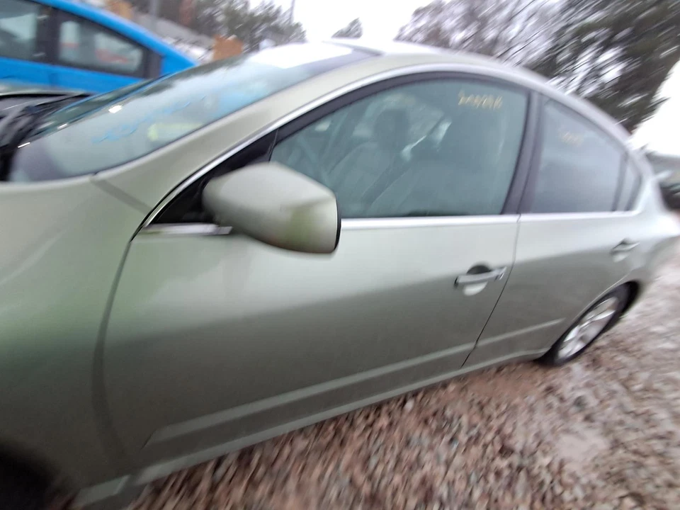 Used Front Left Door Assembly Front fits: 2007 Nissan Altima electric Sdn Front Foto 1 de 4