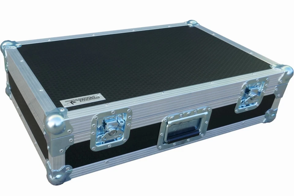 CD 200 Swan Flight Case Box (Hex) - Image 1 of 4