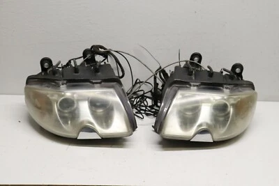 P10858 2005-2008 Faro Maserati Quattroporte JUEGO COMPLETO DE 2 XENÓN DERECHO + DERECHO Foto 1 de 4