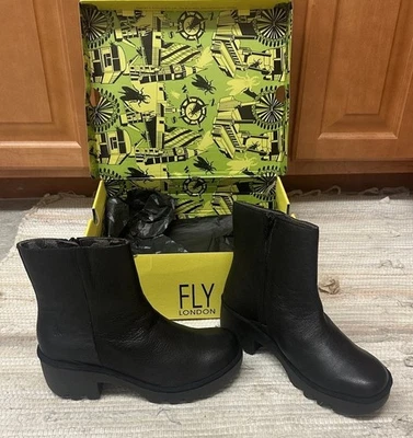 FLY LONDON Womens Toor513FLY Boots EU 39 US 8-8.5 Black Leather Ankle NIB - Image 1 of 4