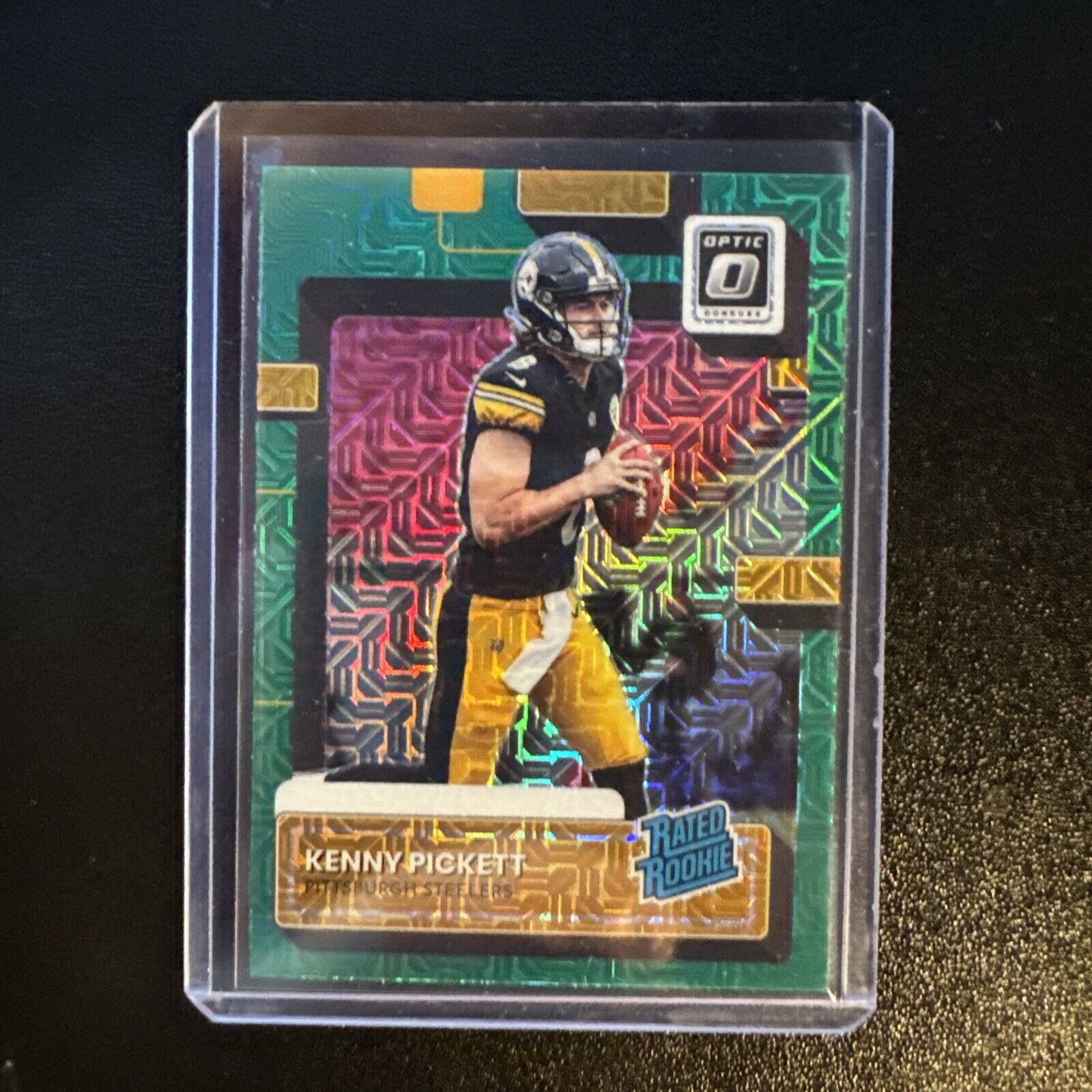 2022 Panini Donruss - Rated Rookie Optic Preview Green Mojo #P-301 Kenny Pickett