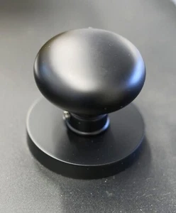 NEU-IN-BOX Montana Forge K2R4 schwarz Passage Türklinke Set  - Bild 1 von 3