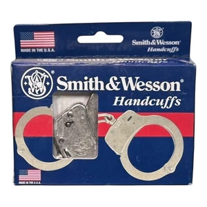 Smith & Wesson Model 100 Nickel Plated Handcuffs New IN Box - Picture 1 of 5