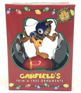 1996 NOS Garfield Football Christmas Ornament Paws Trim-A-Tree - Picture 1 of 7