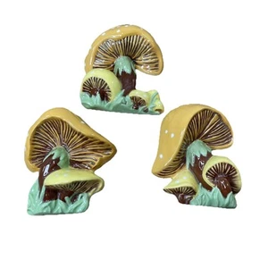 3 Vintage 1975 Ceramic Merry Mushroom Wall Art Plaques Duncan Mold Set - Picture 1 of 11