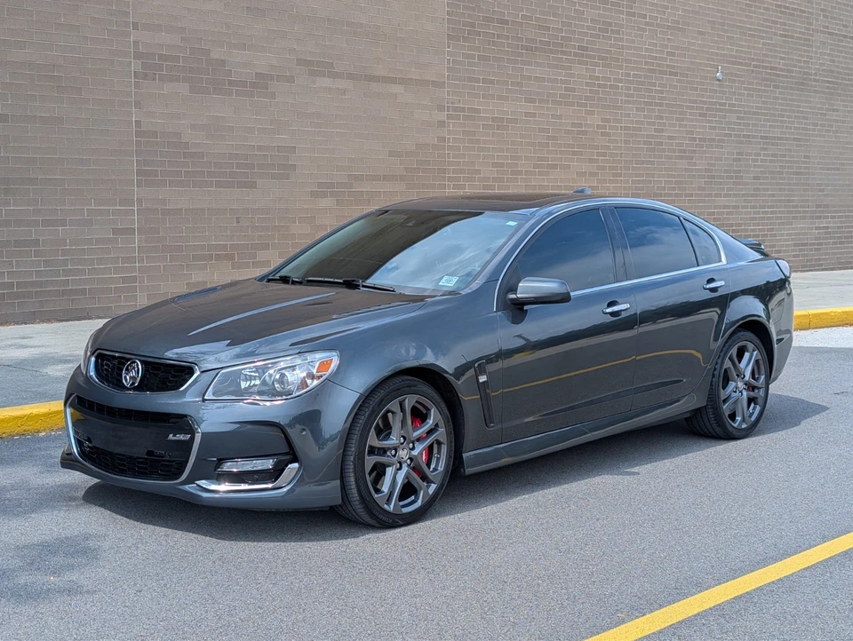 Chevrolet SS 2017 Chevy SS LS3 V8 - ¡Enviamos a todo el país! ASIENTOS RECARO! Foto 1 de 4