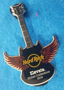 GUITARRA NEGRA ELEVATE CONFERENCE STAFF 2012 Hard Rock Café PIN LE - Imagen 1 de 1