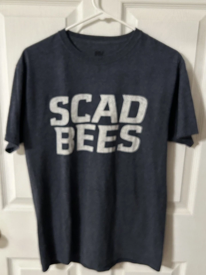 SCAD Bees Short Sleeve Tee Men’s Size Medium Savannah Georgia - Image 1 of 3