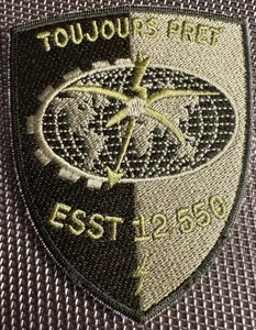 ÉCUSSON PATCH MILITAIRE ESST 12 550. TOUJOURS PRÊT (ÉCU 85) - Picture 1 of 2