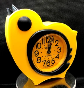 VINTAGE RETRO SOVIET WINDUP ALARM DESK CLOCK SLAVA CHICKEN 1970-80s - Picture 1 of 15