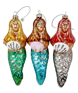 Mermaid Trio Girls Of The Sea Glass Ornaments Set of 3 New Glitter Accents - Picture 1 of 3