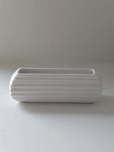 Vintage Dartmouth Pottery Cream Planter Ribbed 8.5" x 3 " Made in England - Picture 1 of 5