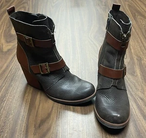 Korks Ease Richard’s Two Tone Ankle Boots / SZ 6 1/2 Kork - Picture 1 of 8