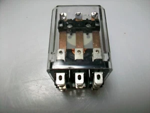 POTTER &  BRUMFIELD  120 V. Ac.  3PDT     KUP-14A11-120V - Picture 1 of 6