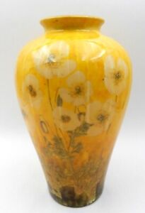 ORIENTAL CRAFTWORK YELLOW PAINTED PORCELAIN CHINESE FLOWER PATTERN VASE