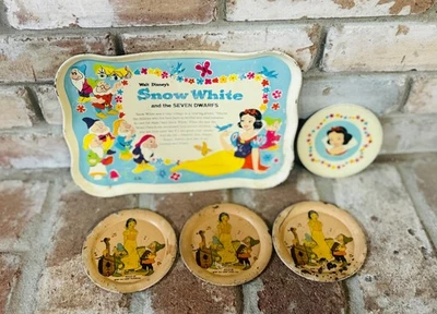 Vintage Disney 1930’s Snow White Antique Litho Tin Plate & Tray Set - Image 1 of 4