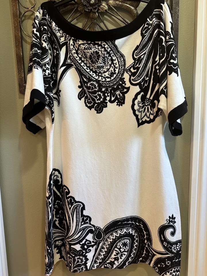 White House Black Market Women’s Knit Paisley Sweater Dress /Tunic M/NWT - Image 1 of 4