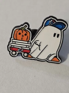 Domino's Pizza "Halloween" #5 EMAILLE Pin, Hutnadel, Shirt Pin Trick or Treat - Bild 1 von 2