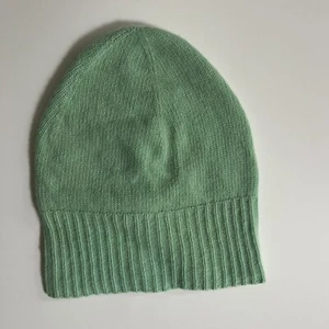 J Crew Womens OS Wool Cashmere Green Knitted Ribbed Textured Slip-On Beanie Hat - Picture 1 of 7