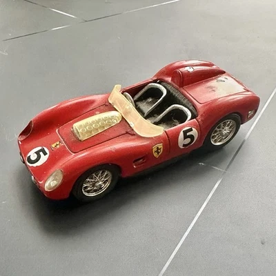 COCHE DE CARRERAS DEPORTIVO DE JUGUETE VINTAGE AÑOS 90 BRUMM FERRARI 250 TRS ROJO 1:43 METAL FUNDIDO A PRESIÓN Foto 1 de 4