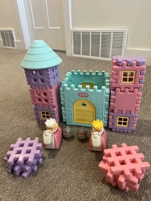 Libro de cuentos Little Tikes WEE WAFFLE CASTILLO bloques pastel DE COLECCIÓN AÑOS 90  Foto 1 de 3