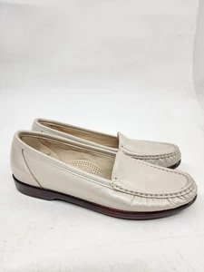 SAS Simplify Slip On COMFORT Loafers Pearl Bone Womens Size 7.5 SLIM - Picture 1 of 23