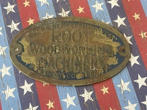 ANTIKES WURZELHOLZBEARBEITUNGSMASCHINEN MESSINGSCHILD/PLAKETTE/SCHILD ~ B.M. ROOT ~ YORK, PA - Bild 1 von 3