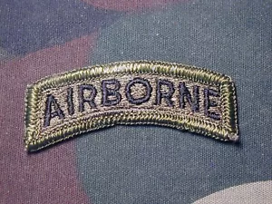 Old US obsolete Authentic Vietnam era subdued combat AIRBORNE Tab black OD para - Picture 1 of 2