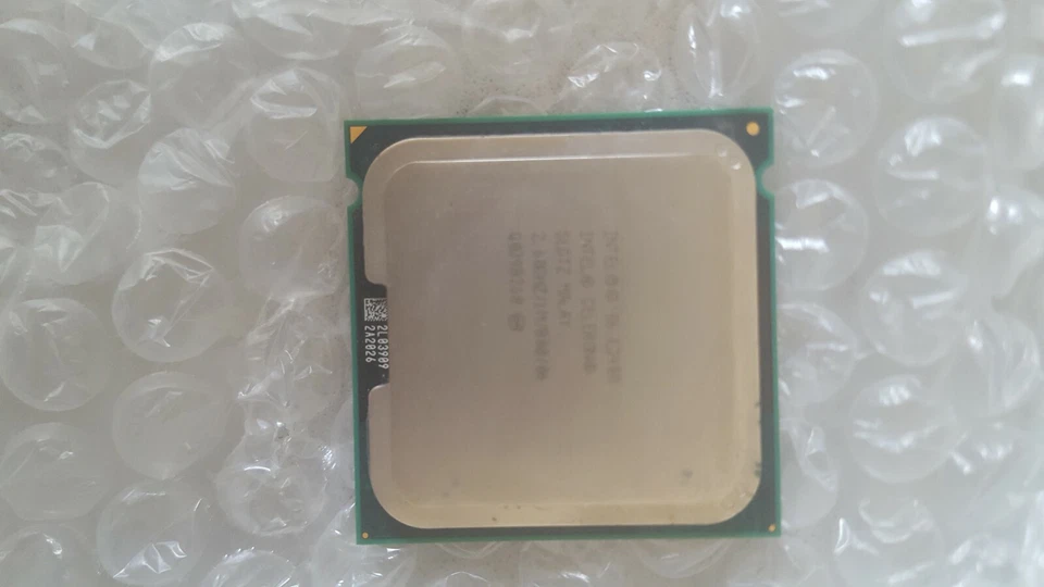 Intel Celeron E3400 2.6GHz/1MB/800MHz Slgtz Zócalo/Zócalo LGA775 Procesador CPU - Imagen 1 de 1