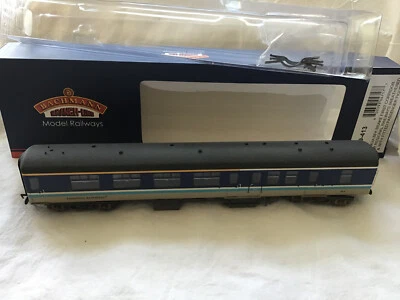 BACHMANN 39-413 MK2A BFK BRAKE FIRST BR WEATHERED REGIONAL RAILWAYS & FIGURES - Image 1 of 4