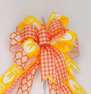 Arco de Pascua, arco de primavera, lino amarillo con conejito blanco, estampado a cuadros naranja, Latti - Imagen 1 de 2