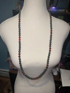 Vintage Avon Caviar Collection Necklace  - Picture 1 of 3