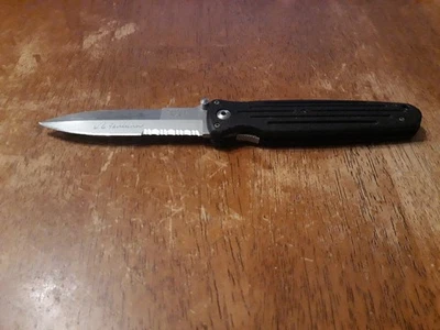 Gerber Rex Applegate W E Fairbairn Combat Folder folding knife 05780 Made in USA - Image 1 of 4