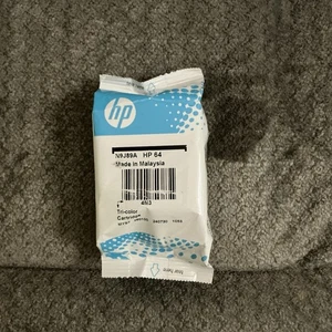 Nowy trójkolorowy wkład HP 64, zapieczętowany pakiet, bez pudełka - Zdjęcie 1 z 3