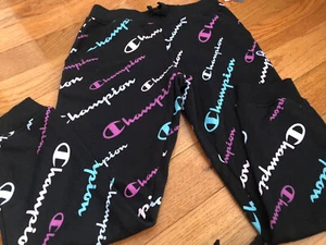 Champion Girls Pull-On Fleece Jogger Pants Sweatpant Youth Size M Black Logo New - Picture 1 of 2
