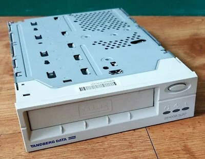 Tandberg SLR7  Band Tape Laufwerk intern mit SCSI Controller - Bild 1 von 4