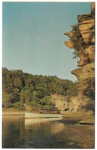 VTG Postcard - Hawk's Bill - Lower Dells, Wisconsin Dells, Wisconsin - Picture 1 of 2