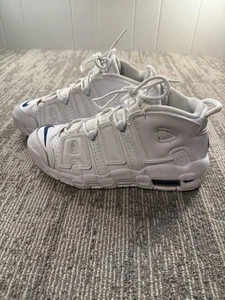 Nike Air More Uptempo Schuhe Jugend Größe 7Y weiß marineblau DH9719-100 Basketball - Bild 1 von 9