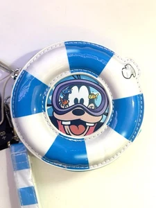 Loungefly Disney Goofy Floatie Geldbörse Box Mittagessen exklusiv neu mit Etikett Sommergeschenk - Bild 1 von 6